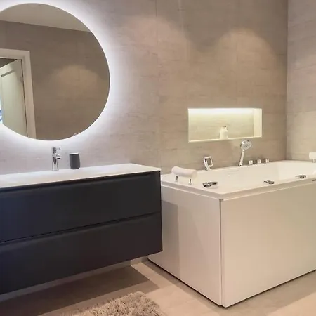 Sjoutsikt, Jacuzzi Og Solfylt * Μπέργκεν
