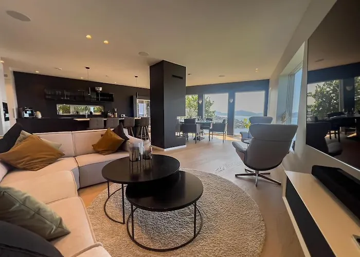 Sjoutsikt, Jacuzzi Og Solfylt