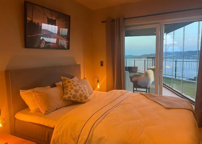 Apartmán Sjoutsikt, Jacuzzi Og Solfylt