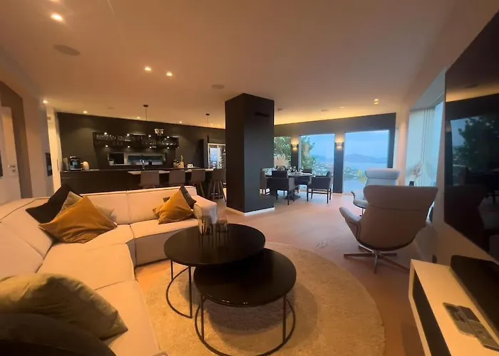 Sjoutsikt, Jacuzzi Og Solfylt *