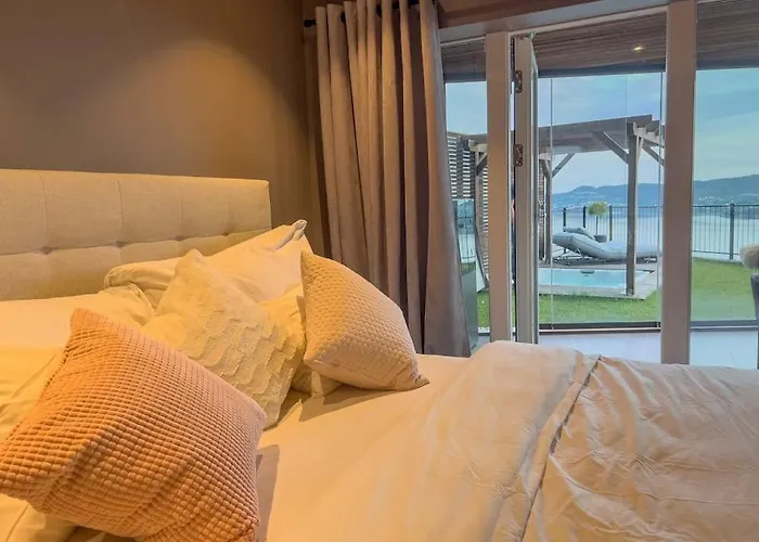 Apartmán Sjoutsikt, Jacuzzi Og Solfylt *