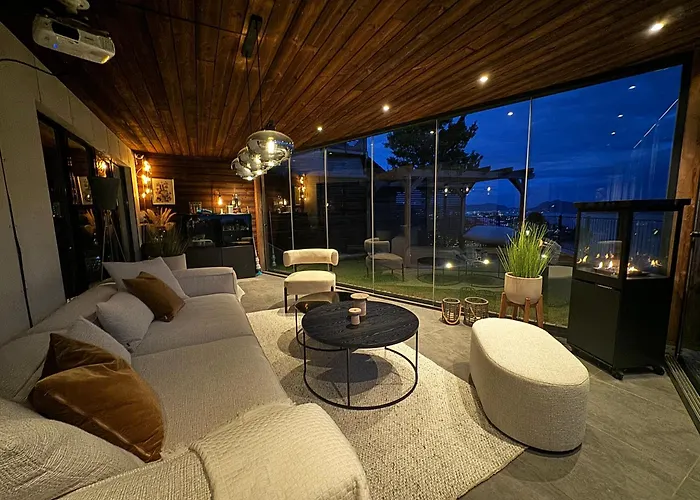 Sjoutsikt, Jacuzzi Og Solfylt 卑爾根