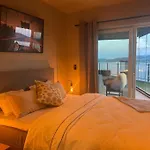Appartamento Sjoutsikt, Jacuzzi Og Solfylt