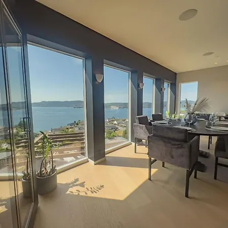 Sjoutsikt, Jacuzzi Og Solfylt Apartamento *